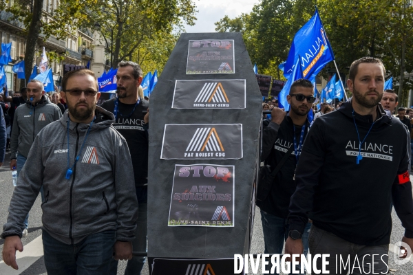 Manifestation intersyndicale des policiers