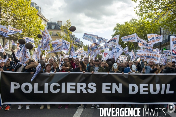 Manifestation intersyndicale des policiers