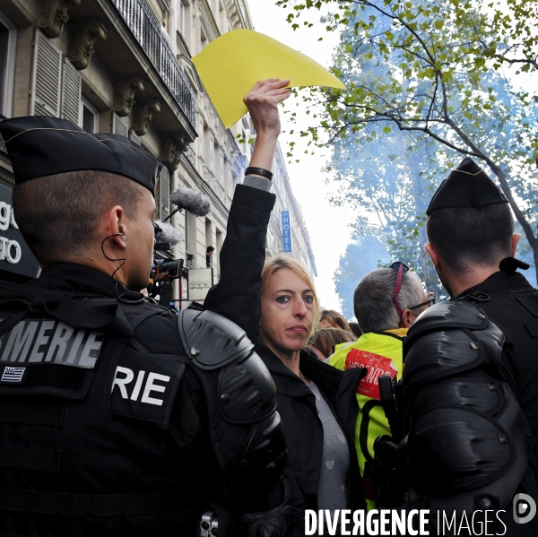 Manifestation des policiers en colère à Paris