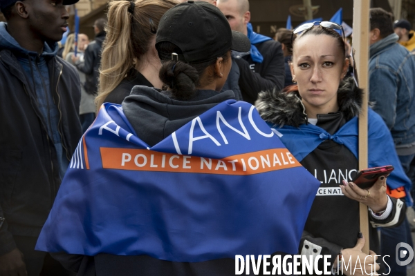 Police, la marche de la colère