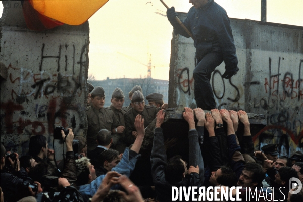 Chute du Mur de Berlin 30e Anniversaire. Fall of Berlin Wall 30th anniversary.