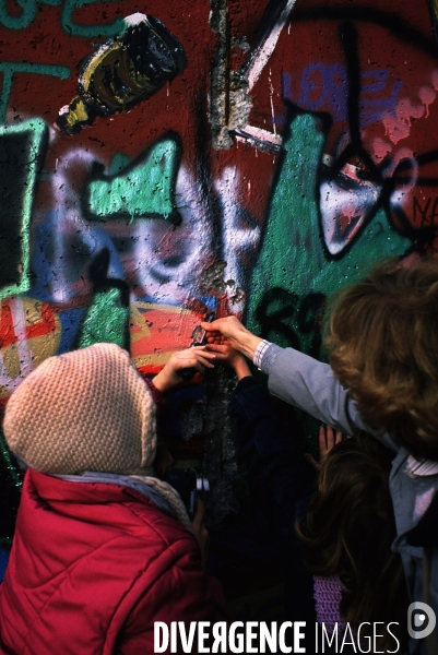 Chute du Mur de Berlin 30e Anniversaire. Fall of Berlin Wall 30th anniversary.