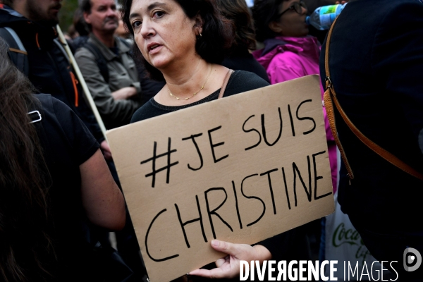 Rassemblement et greve apres le suicide de Christine Renon