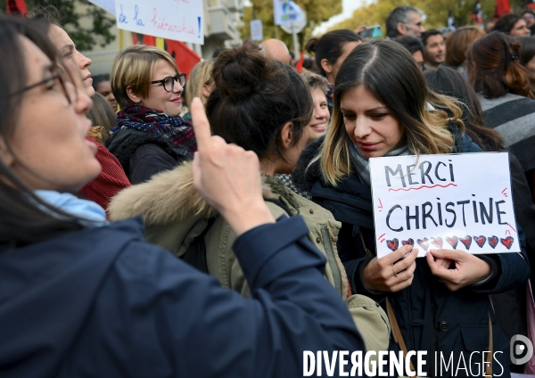 Rassemblement et greve apres le suicide de Christine Renon