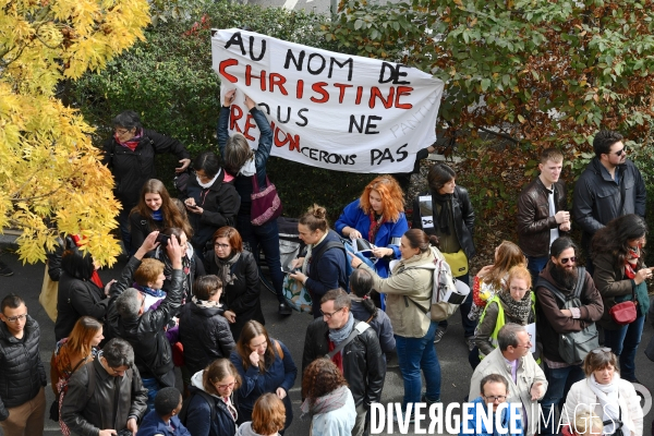 Rassemblement et greve apres le suicide de Christine Renon