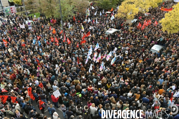 Rassemblement et greve apres le suicide de Christine Renon