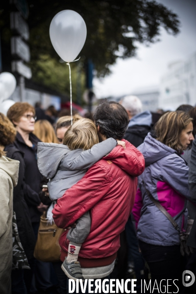 Marche blanche en hommage a la directrice, christine renon,  suicidee dans son ecole a pantin.