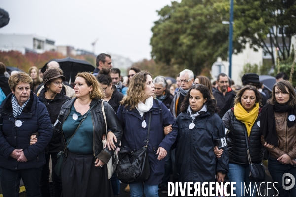 Marche blanche en hommage a la directrice, christine renon,  suicidee dans son ecole a pantin.