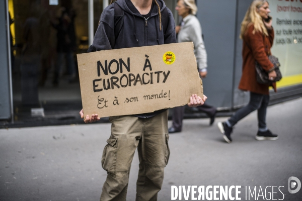 Marche entre gonesse et matignon, contre le projet europacity.