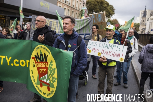 Marche entre gonesse et matignon, contre le projet europacity.