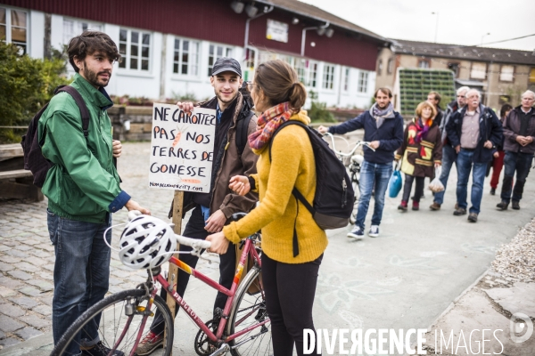 Marche entre gonesse et matignon, contre le projet europacity.
