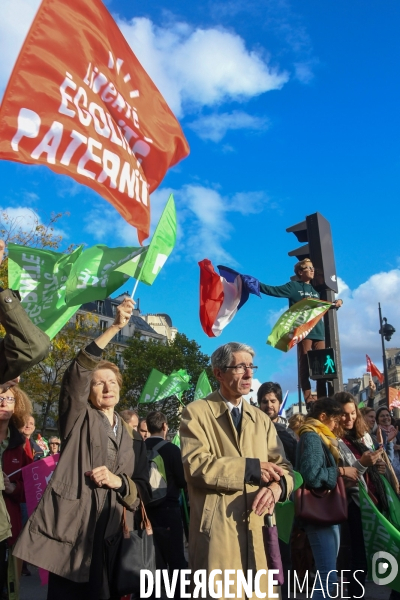 Manifestation contre la PMA sans père et la GPA