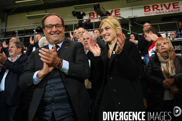 Julie Gayet et François Hollande au match de rugby Brive Stade toulousain.