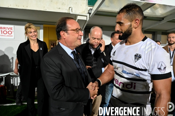 Julie Gayet et François Hollande au match de rugby Brive Stade toulousain.