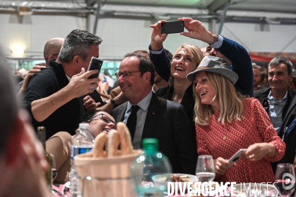 Julie Gayet et François Hollande au match de rugby Brive Stade toulousain.