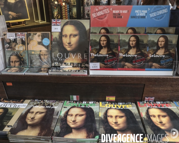 La joconde retrouve sa place au louvre