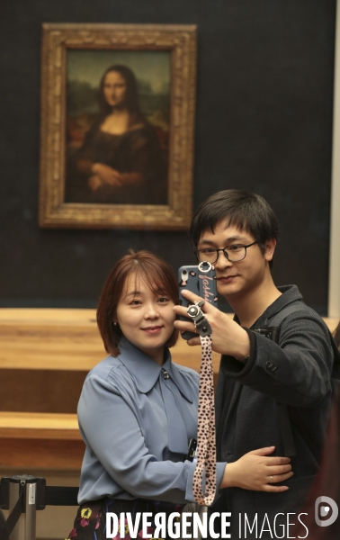 La joconde retrouve sa place au louvre