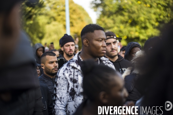 Rassemblement en hommage a ibrahima, decede apres un accident de moto a villiers-le-bel.