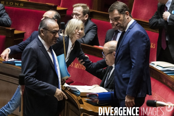 Débat sur l immigration à l assemblée nationale.