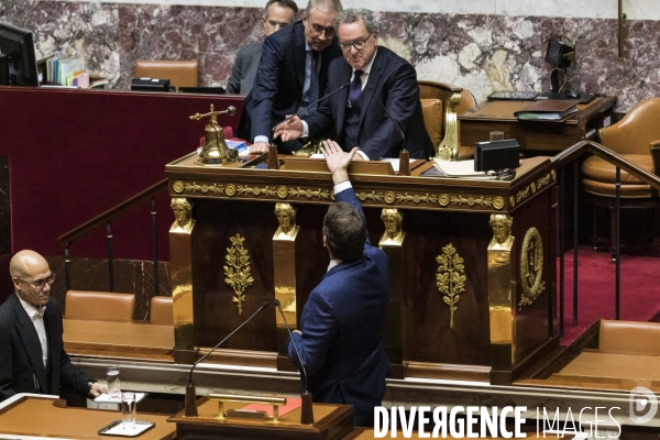 Débat sur l immigration à l assemblée nationale.