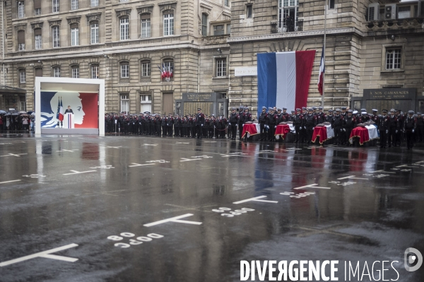 Hommage aux victimes de l attaque du 4 octobre 2019