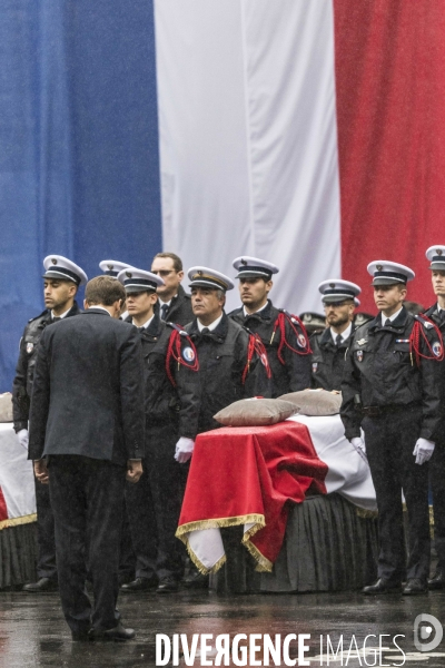 Hommage aux victimes de l attaque du 4 octobre 2019