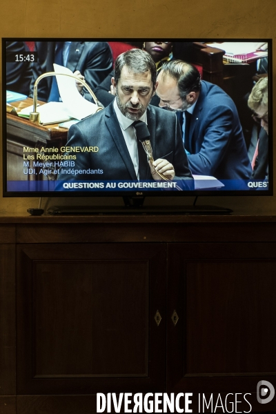 Questions au gouvernement à l assemblée nationale.