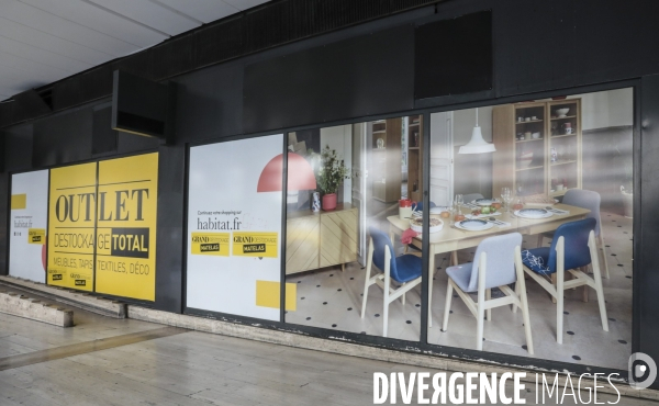 Habitat montparnasse remplace par un outlet