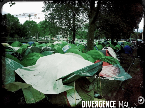 Réfugiés porte d Aubervilliers