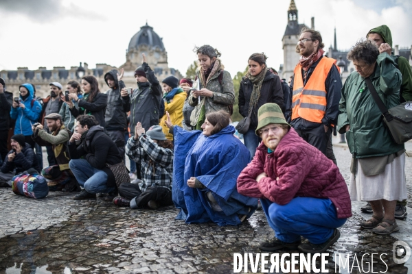 Extinction Rebellion Occupation Chatelet