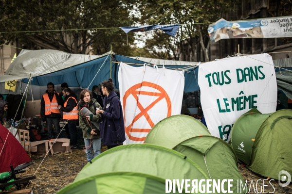 Extinction Rebellion Occupation Chatelet