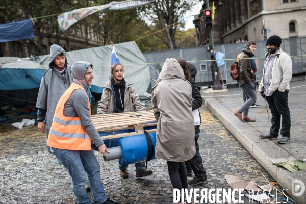 Extinction Rebellion Occupation Chatelet