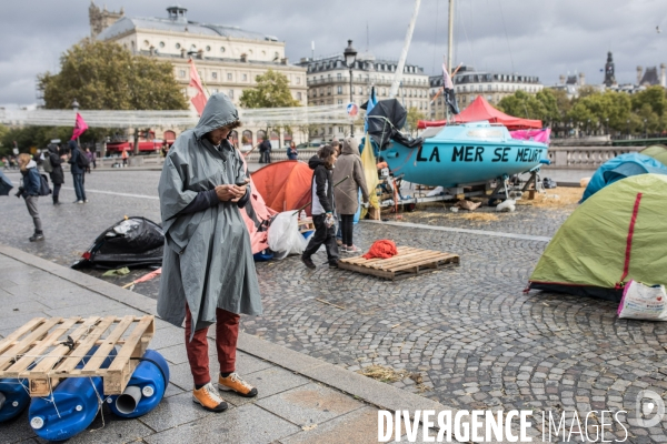 Extinction Rebellion Occupation Chatelet