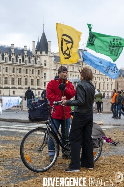 Extinction Rebellion, la ZAD de Chatelet