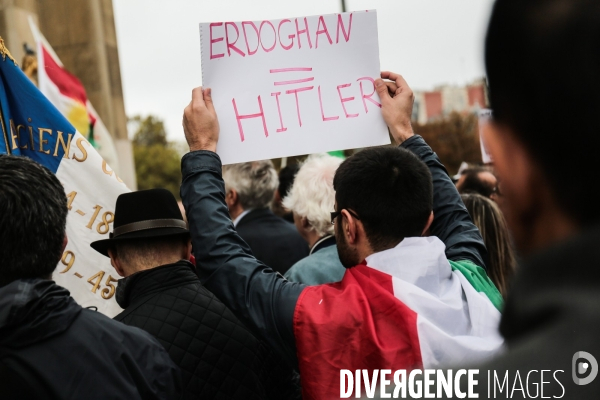 Rassemblement parisien contre les bombardements turques sur les Kurdes