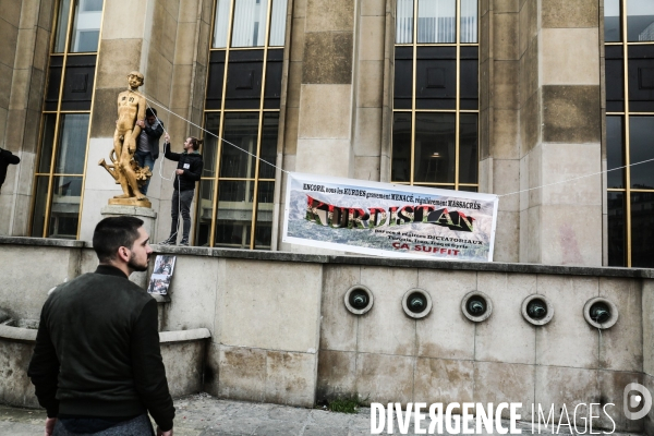 Rassemblement parisien contre les bombardements turques sur les Kurdes