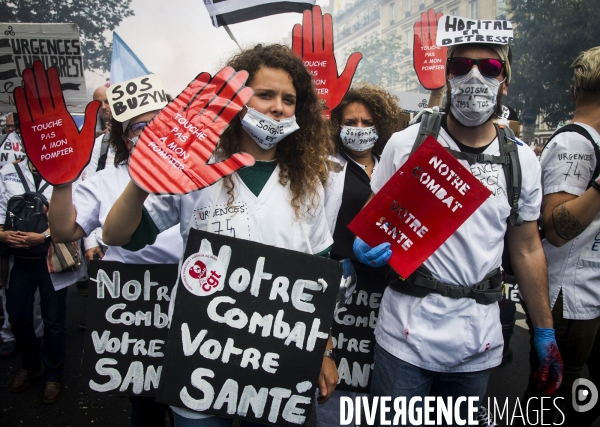 Manifestation des pompiers à Paris.