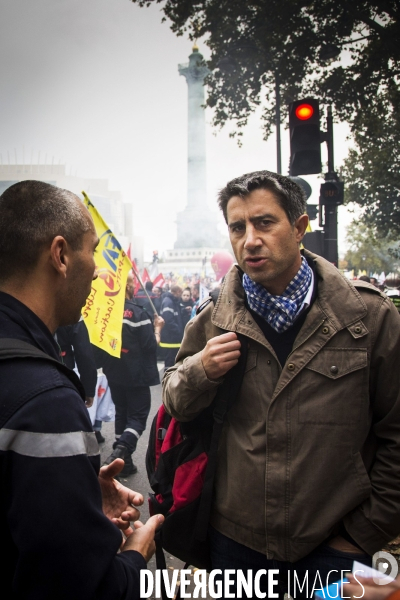 Manifestation des pompiers à Paris.