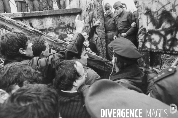 La chute du mur de Berlin en novembre 1989 - The fall of the Berlin wall in november 1989