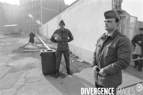 La chute du mur de Berlin en novembre 1989 - The fall of the Berlin wall in november 1989