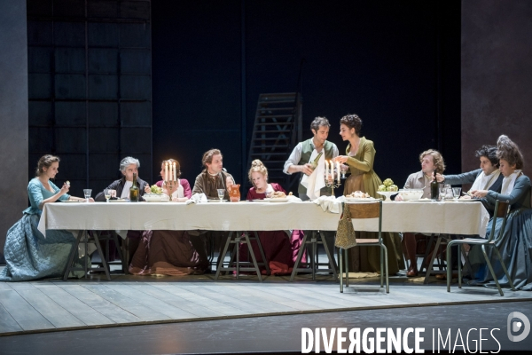 UNE DES DERNIERES SOIREES DE CARNAVAL - Goldoni - Hervieu-Leger - Theatre des Bouffes du Nord