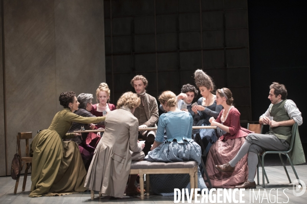 UNE DES DERNIERES SOIREES DE CARNAVAL - Goldoni - Hervieu-Leger - Theatre des Bouffes du Nord