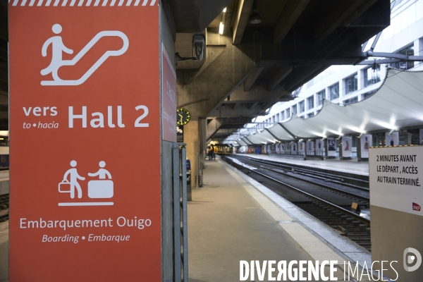 SNCF droit de retrait des agents sncf gare Montparnasse