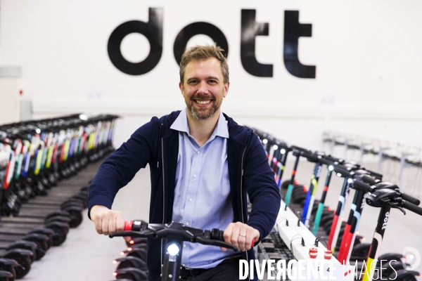 L entreprise Dott, qui met en libre-service ses trottinettes électriques.