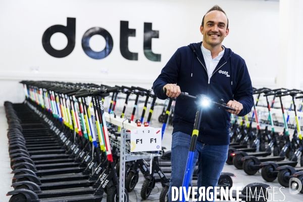 L entreprise Dott, qui met en libre-service ses trottinettes électriques.