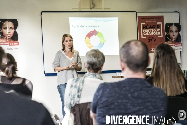 Formation de policiers : « Les violences au sein du couple »