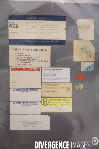Dans les coulisses de l accrochage de l exposition:   BACON. En toutes lettres  présentée au Centre Pompidou, musée national d art moderne, du 11 septembre 2019 au 20 janvier 2020.