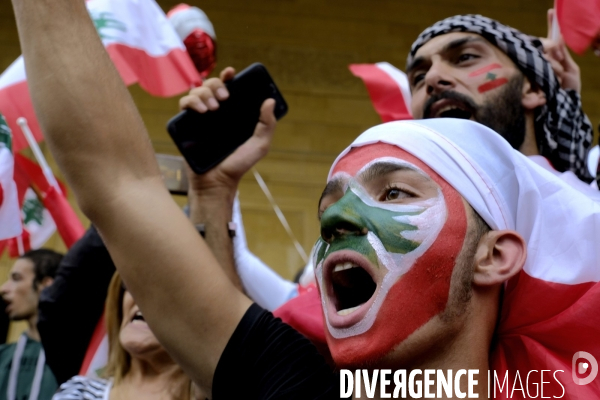 Les manifestations au Liban, l Intifada fiscale et la révolution Whatsapp Révolution 2019. Lebanon protests, the Tax Intifada, and Whatsapp Revolution 2019.