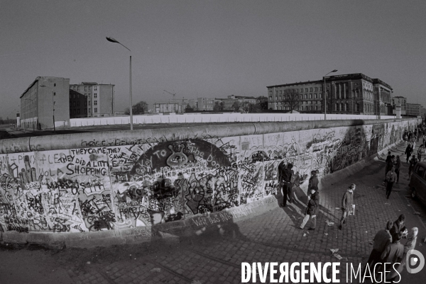 Chute du mur de Berlin en novembre 1989