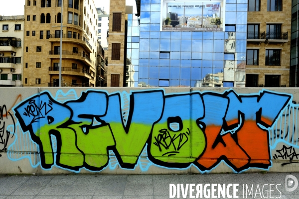 Graffitis au centre-ville de Beyrouth pendant la révolution 2019 au Liban. Graffitis in downtown Beirut during Revolution 2019 Lebanon.